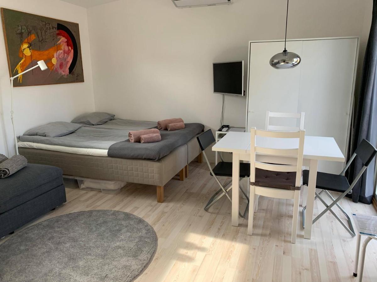 Toppmodernt Litet Hus Naera Slott Och Havet Loma-asunnot Kalmar